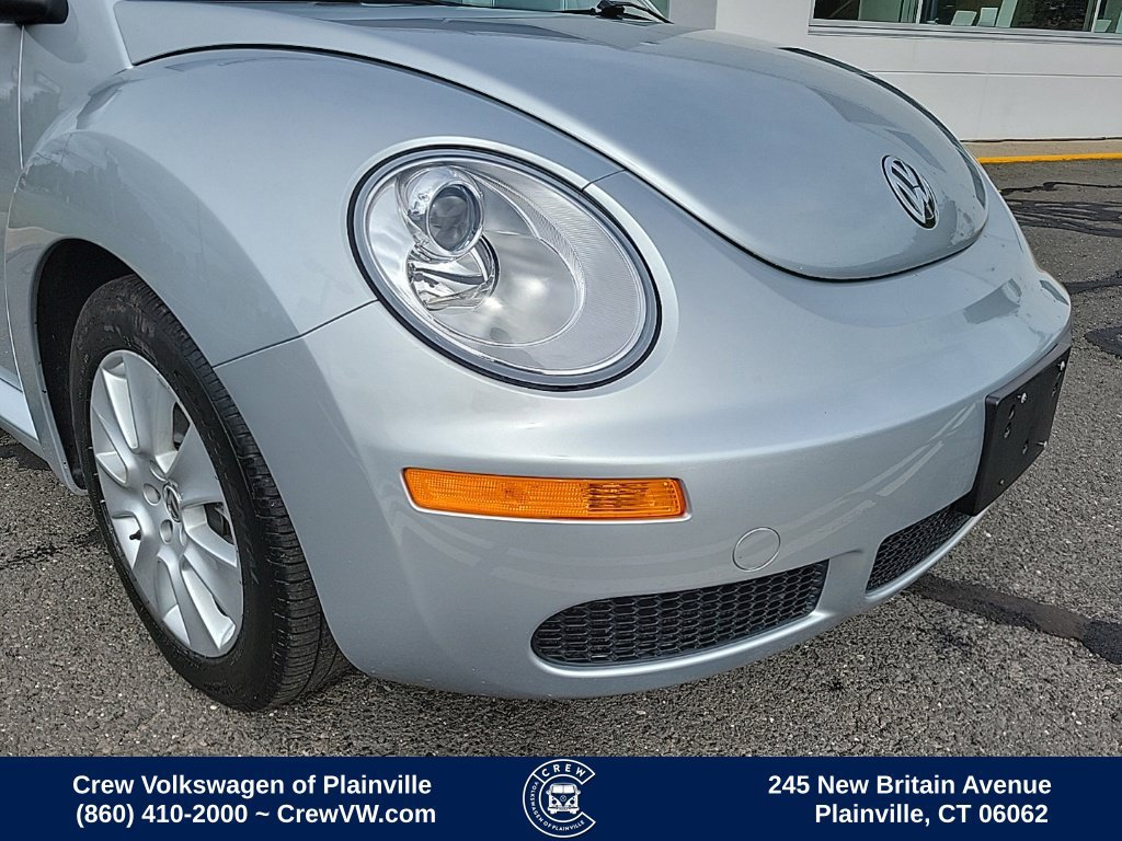 Used 2008 Volkswagen Beetle S FWD image 22