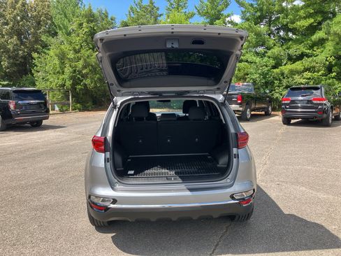 Used 2022 Kia Sportage LX AWD/4WD image 27