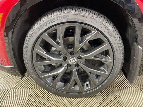 New 2026 Toyota Crown Signia Limited image 4