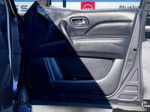 Used 2024 INFINITI QX80 Luxe image 25