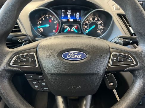 Used 2017 Ford Escape SE FWD image 24