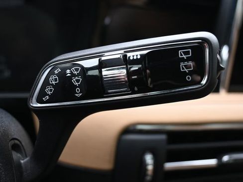 Used 2022 Lincoln Corsair Reserve AWD/4WD image 36