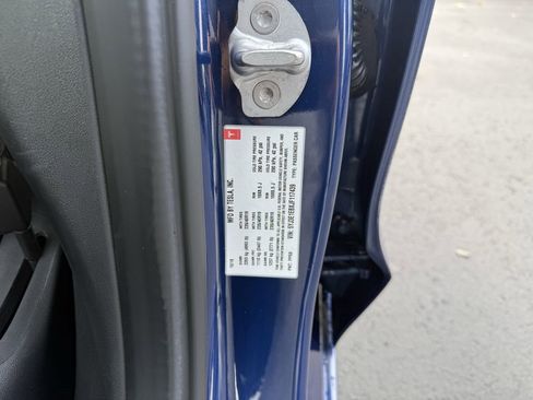 Used 2018 Tesla Model 3 Long Range image 41