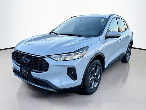 Used 2025 Ford Escape ST-Line Select image 5