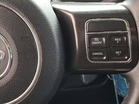Used 2018 Jeep Wrangler Unlimited Rubicon AWD/4WD image 21