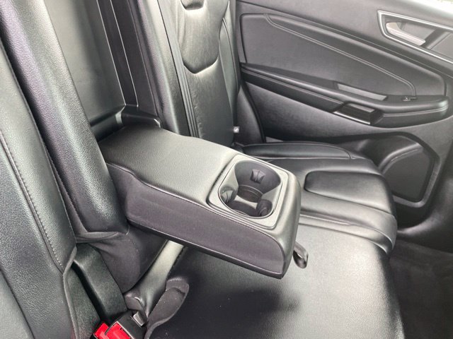 Used 2022 Ford Edge Titanium w/ Cargo Accessory Package AWD/4WD image 33