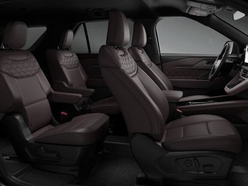New 2026 Ford Explorer Platinum w/ LUX Leather Package image 28