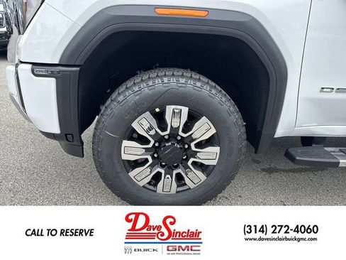 New 2026 GMC Sierra 2500 Denali w/ Denali Reserve Package AWD/4WD image 10