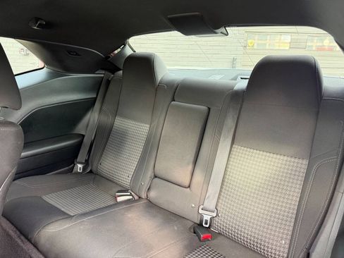 Used 2017 Dodge Challenger SXT RWD image 13
