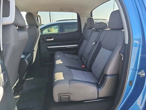 Used 2016 Toyota Tundra SR5 image 10