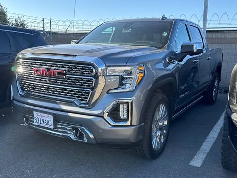 Used 2021 GMC Sierra 1500 Denali w/ Denali Ultimate Package AWD/4WD image 8