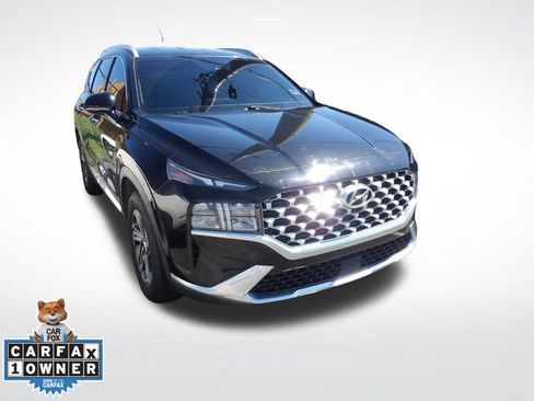 Used 2021 Hyundai Santa Fe SEL FWD image 2