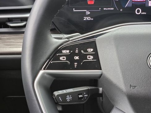 Certified 2025 Audi Q5 Premium Plus w/ Premium Plus AWD/4WD image 36