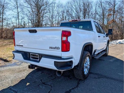 Used 2022 Chevrolet Silverado 2500 High Country AWD/4WD image 5