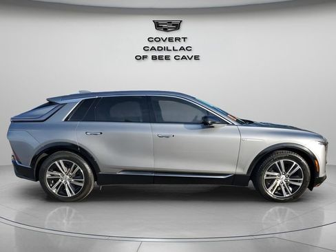 Certified 2024 Cadillac Lyriq Luxury w/ LPO, Floor Liner Package image 11