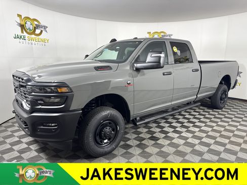 New 2026 RAM 2500 Tradesman AWD/4WD image 4