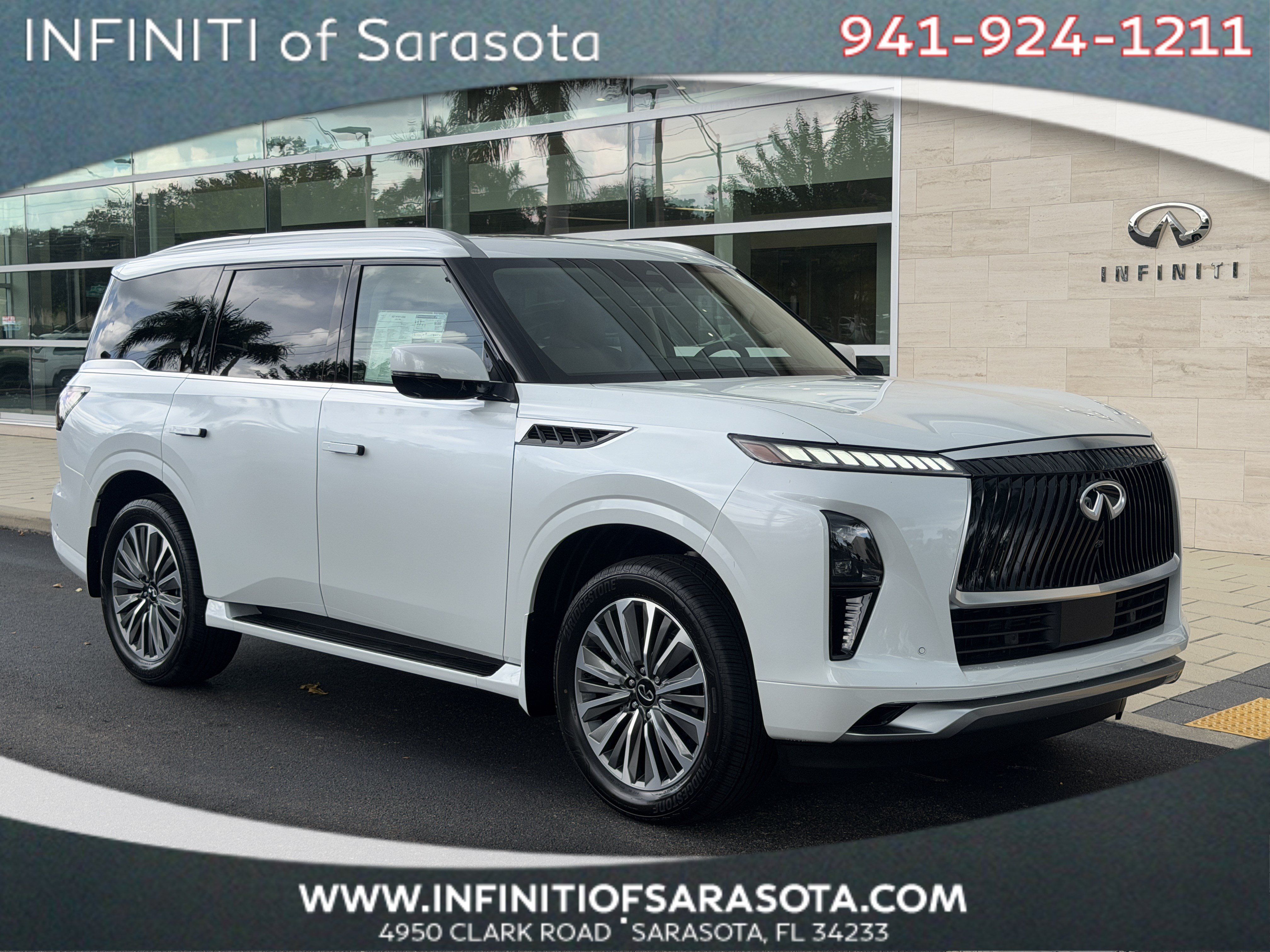 Certified 2027 INFINITI QX60 Luxe w/ Cargo Package FWD image 1