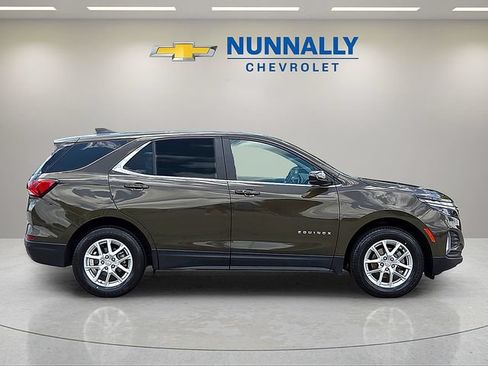 Used 2024 Chevrolet Equinox LT AWD/4WD image 6