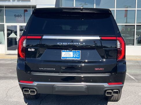 New 2026 GMC Yukon Denali w/ Sun & Power Step Package image 24