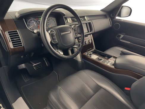 Used 2015 Land Rover Range Rover Supercharged AWD/4WD image 4