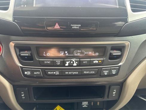 Used 2018 Honda Pilot EX-L image 19