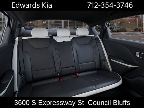 New 2026 Kia K4 GT-Line FWD image 18