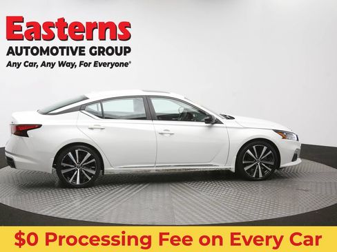 Used 2022 Nissan Altima 2.0 SR FWD image 45
