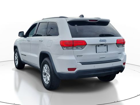 Used 2017 Jeep Grand Cherokee Laredo w/ Quick Order Package 2BE RWD image 4