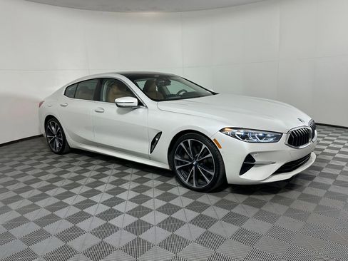 Used 2020 BMW 840i w/ Comfort Seating Package image 6