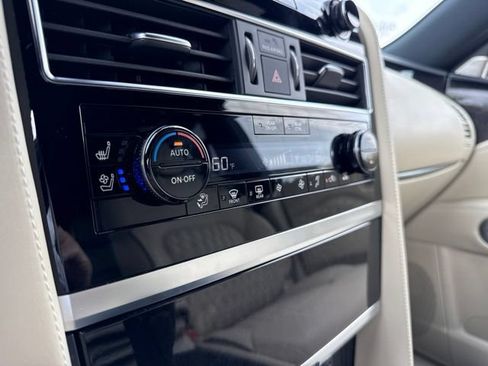 Used 2024 INFINITI QX80 Sensory w/ Cargo Package AWD/4WD image 29