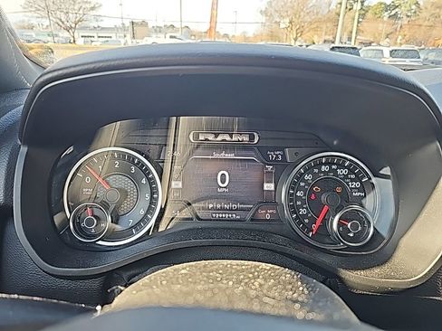 Used 2019 RAM 1500 Big Horn image 30