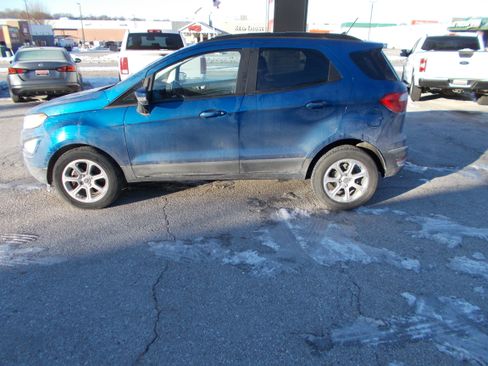 Used 2020 Ford EcoSport SE image 8