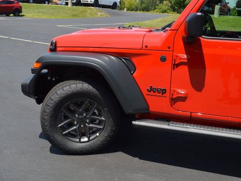 New 2025 Jeep Wrangler Sport S image 9