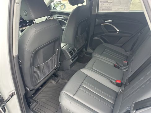 New 2025 Audi Q5 2.0T Premium Plus image 15
