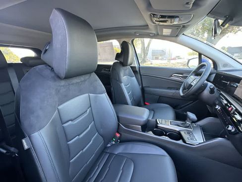 Used 2026 Kia Sportage SX FWD image 27