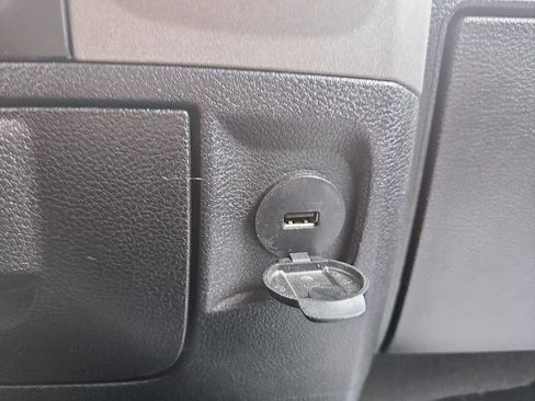 Used 2018 RAM 1500 Express w/ Express Value Package image 28