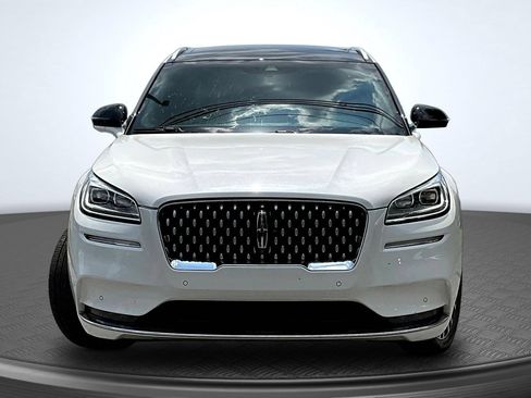 Used 2020 Lincoln Corsair Reserve w/ Equipment Group 201A FWD image 2