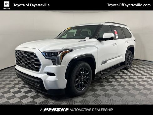 Used 2026 Toyota Sequoia Platinum AWD/4WD image 1