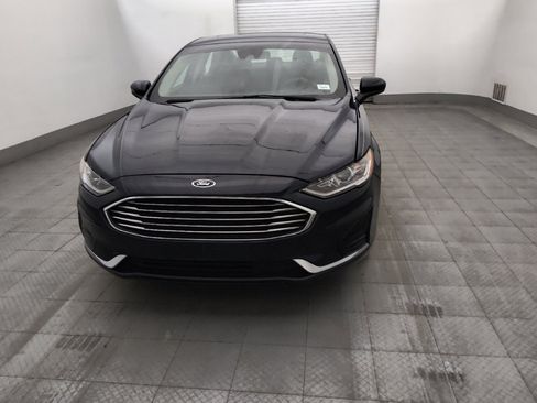 Used 2020 Ford Fusion SE FWD image 15