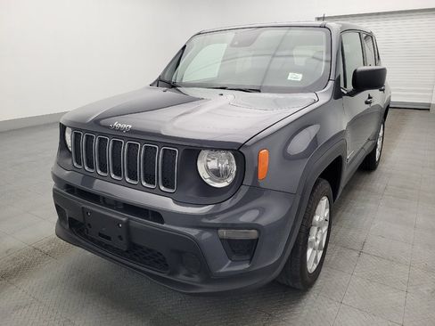 Used 2023 Jeep Renegade Latitude AWD/4WD image 15