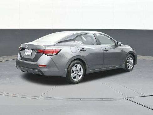 Used 2025 Nissan Sentra S FWD image 14