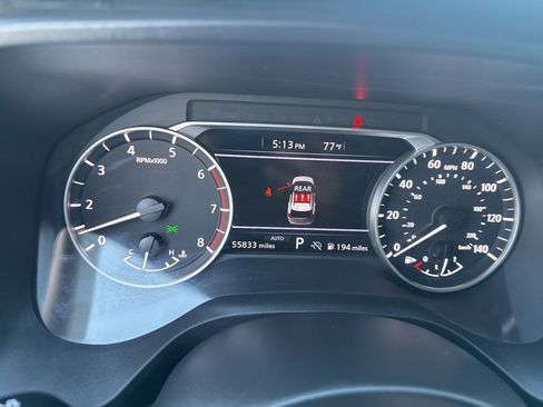 Used 2024 Nissan Rogue S image 23