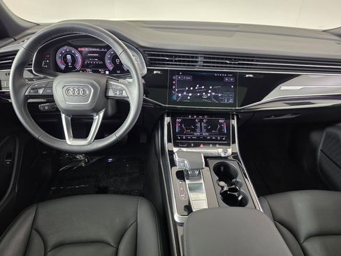 Used 2025 Audi Q8 Premium Plus w/ Premium Plus Package AWD/4WD image 38
