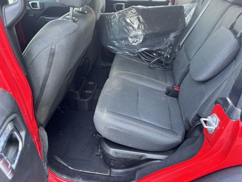 Used 2025 Jeep Wrangler Unlimited Sport S 4xe AWD/4WD image 19