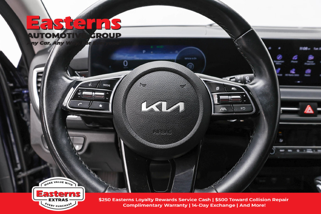 Used 2024 Kia Seltos S AWD/4WD image 11