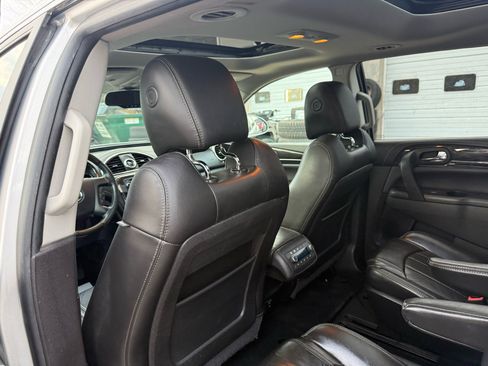 Used 2015 Buick Enclave Leather image 38