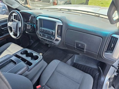 Used 2016 GMC Sierra 2500 SLE w/ SLE Preferred Package AWD/4WD image 11