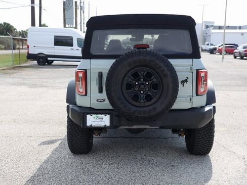 Used 2022 Ford Bronco Wildtrak image 7