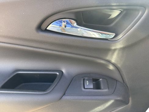 Used 2022 Chevrolet Equinox LT image 20