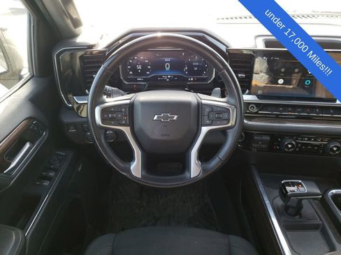 Used 2023 Chevrolet Silverado 1500 RST image 14